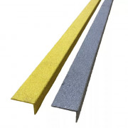 Nez de marche Meiser POLYGRAIN, corindons, résine à coller, gris ou jaune ERP et PMR