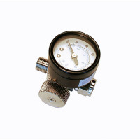 Régulateur air en ligne MF 1/4 avec manomètre - qualité pro - Cedrey