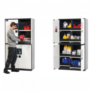 Armoire phytosanitaire avec compartiments