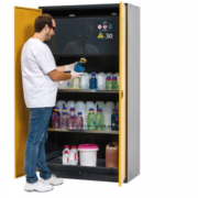 Armoire phytosanitaire stockage de produits chimiques dangereux