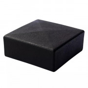 Embout pour tube carré utilisable extérieur