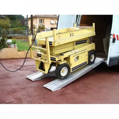 ALTEC FRANCE - Rampe de chargement AVS 110 pour engins chenillés caoutchouc - jusqu'à 2,2 tonnes