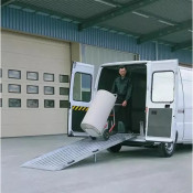 ALTEC FRANCE - Rampe de chargement fixe, véhicules légers ou utilitaires réf RRK - jusqu'à 450 kg